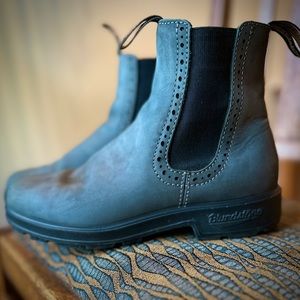 Blundstone Chelsea Rustic Black Tall Boots